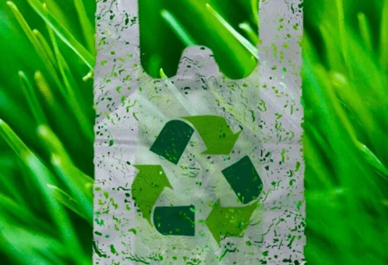 Biodegradable plastic. Биоразлагаемый пластик. Биоразлагаемая пластиковая упаковка. Биоразлагаемый пластик. Биоразлагаемые пакеты для продуктов.