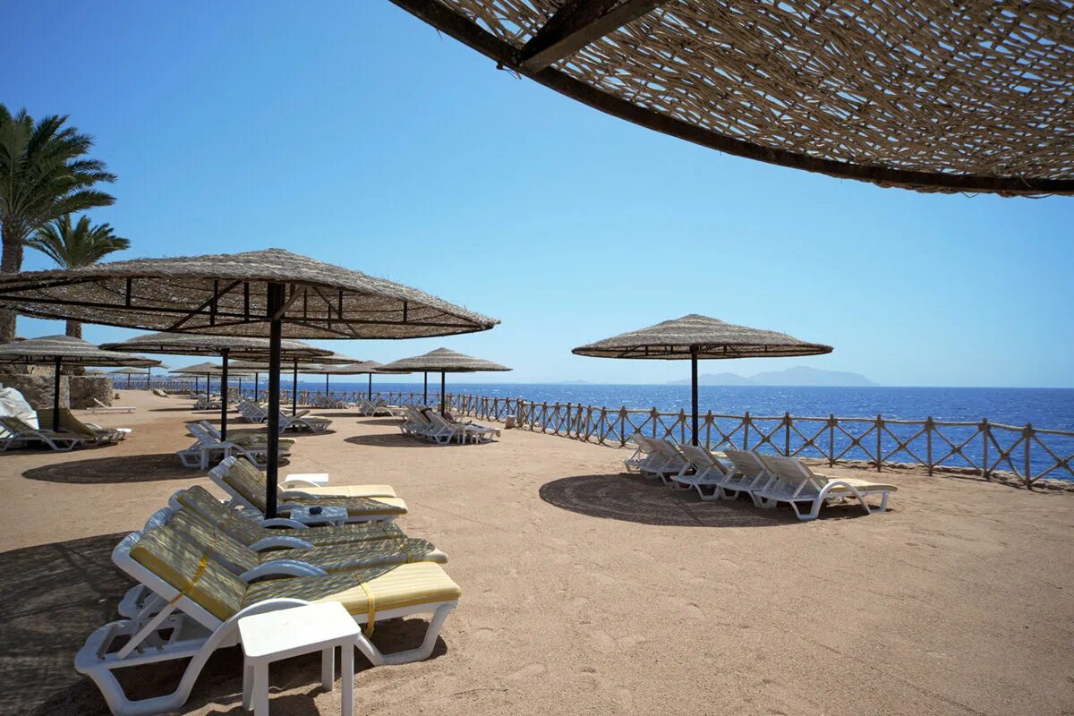 Coral beach шарм эль шейх. Корал Бич Резорт тиран. Отель Корал Бич Резорт тиран Шарм-Эль-Шейх. Отель в Египте Корал Бич тиран. Корал риф тиран Шарм.