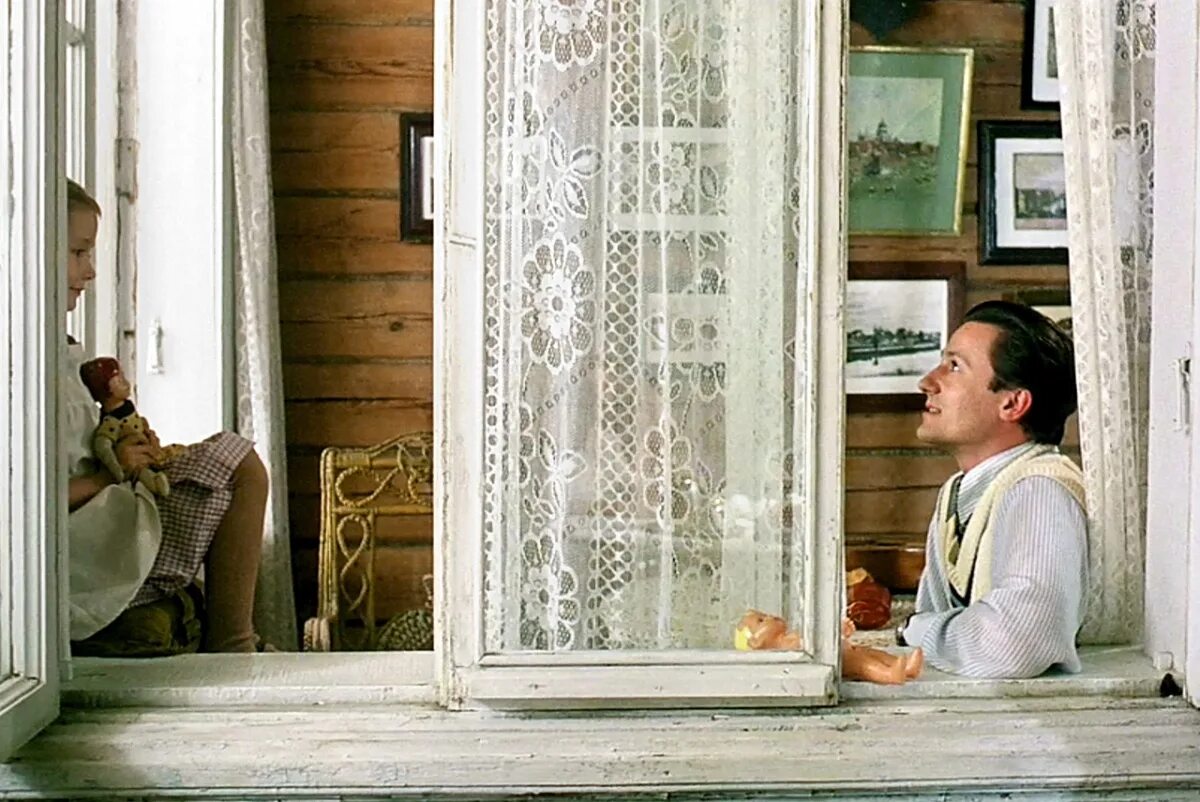 Утомленные солнцем фильм 1994 меньшиков. Утомленные солнцем фильм 1994 тихонов. Утомлённые солнцем 2 предстояние. Утомленные солнцем 1994. Михалкова 'утомлённые солнцем' (1994).