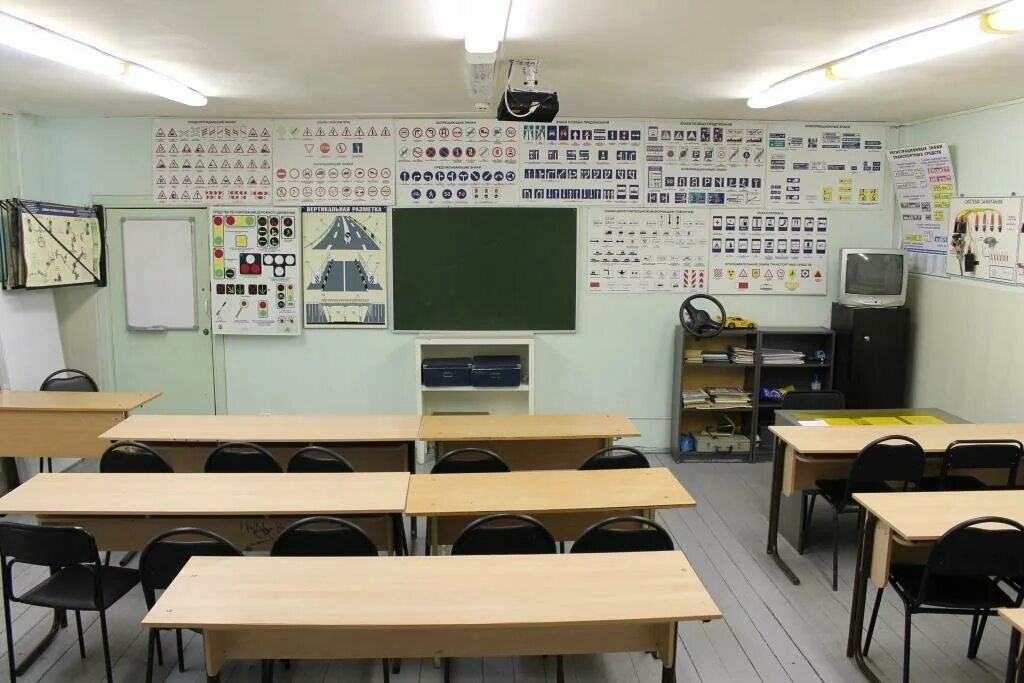 рокоссовского, 7. ул 7 линия д 11 брянск. автошкола черемхово. автошкола в москве коломенская. автошкола семерочка.