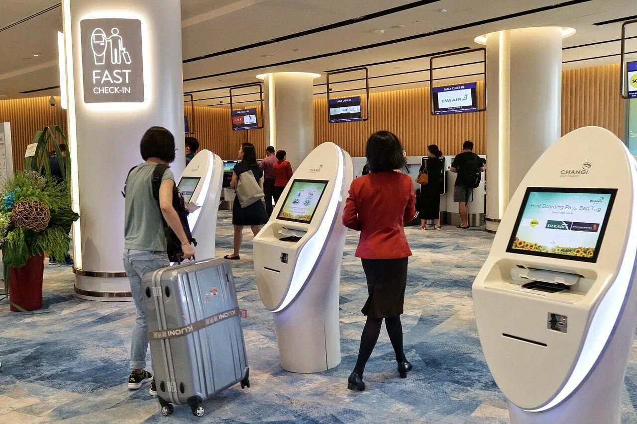 Сенсорный киоск для печати фотографий. Check in Kiosks. Digital Kiosk. Сенсорный киоск аспект. Early check in