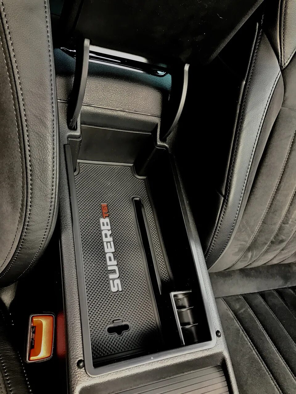 аксессуары шкода драйв 2. Vag 000084300at530. Skoda yeti аксессуары. аксессуары шкода фото. аксессуары для шкода октавия скаут а7.