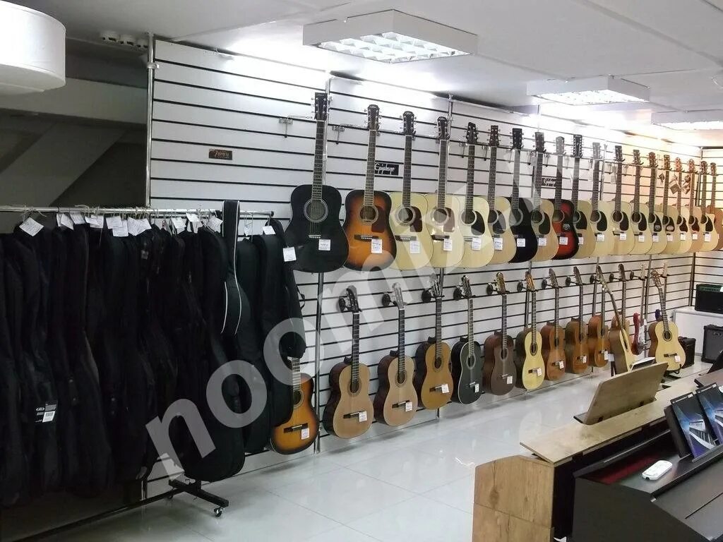 музыкальный магазин джаз. музыкальный арсенал сургут. музыкальные магазины сургут. музыкальный магазин сургут. музторг вятская.