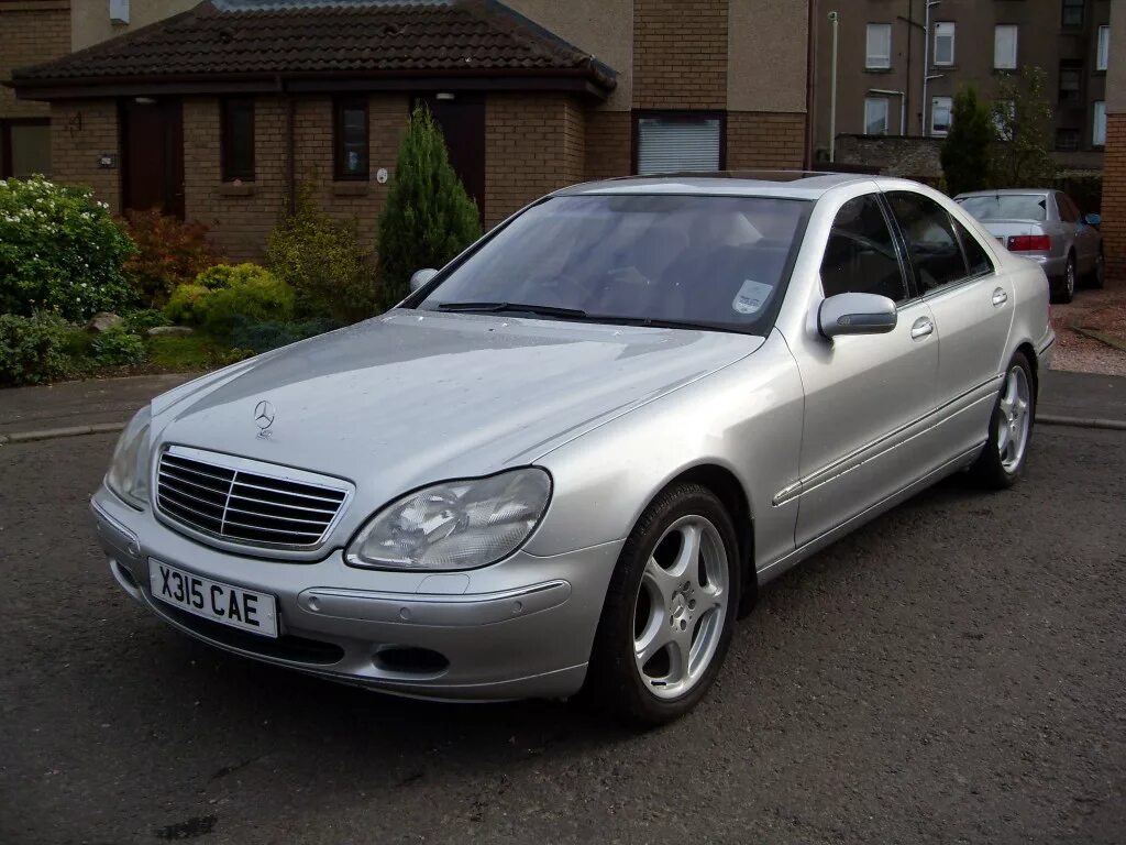 Куплю мерседес 2000. Mercedes 500 2000. Mercedes s500 2000. Мерседес с 500 2000. Мерседес s500 2000 года.