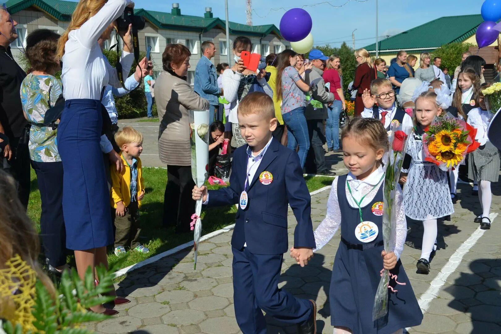 Нижняя Тавда школа. Фото школы в нижней Тавде. Нижняя Тавда Тюменская область. Достопримечательности нижней Тавды.