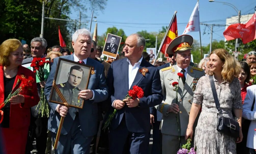 Молдова 9 9. День Победы в Молдове. День Победы 9 мая в Молдавии. Молдавия Георгиевская лента. 9 Мая Кишинев.