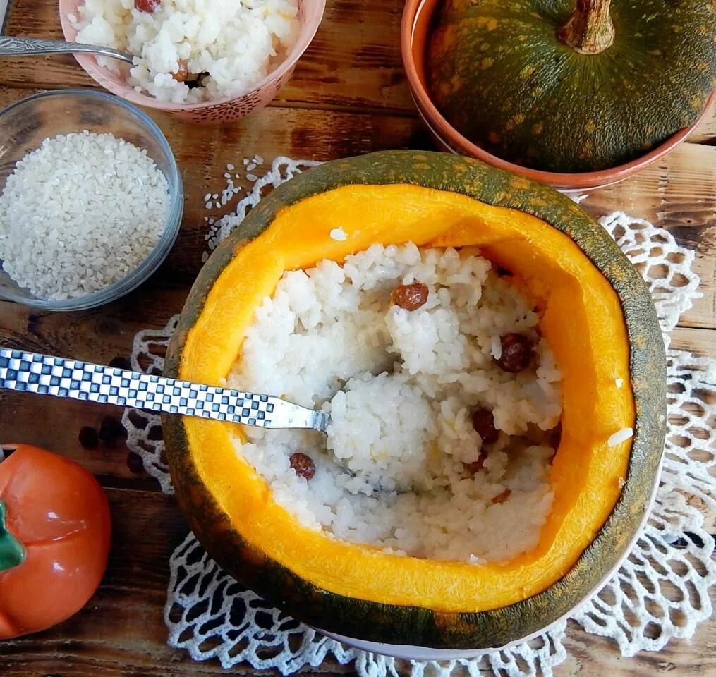 Каша из тыквы с рисом в мультиварке. Каша с тыквой. рисовая каша с тыквой. каша в тыкве запеченная. рисовая каша в тыкве запеченная.