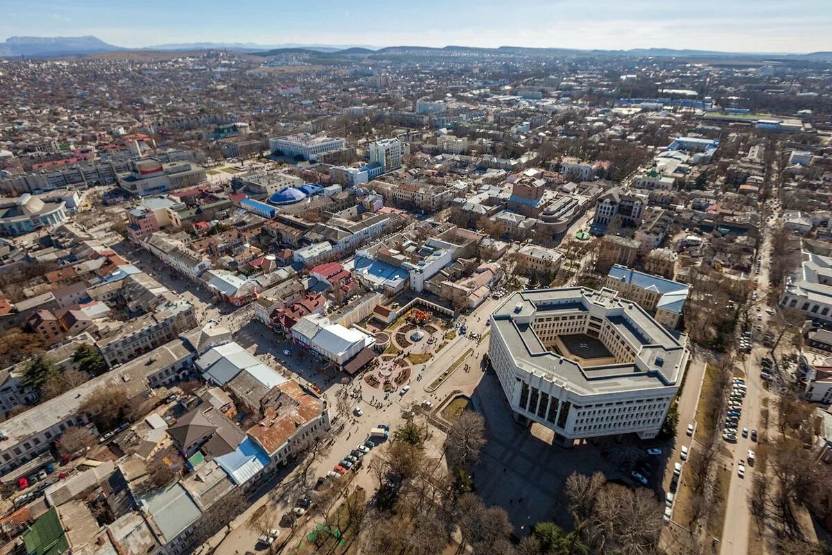 Симферополь население. Симферополь столица Крыма. Симферополь центр города. Симферополь сверху. Симферополь с птичьего полета.