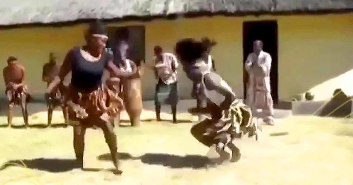 Клипы где негры танцуют. Смешные танцы аборигенов. Смешной танец туземцев. Смешной танец африканцев. Смешные аборигены танцуют.