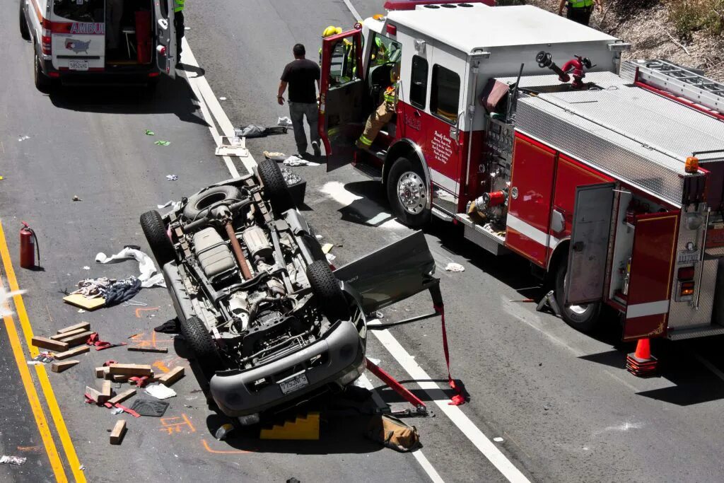 I fast when i an accident. Пожарная машина лос анджелес. accident lawyer.