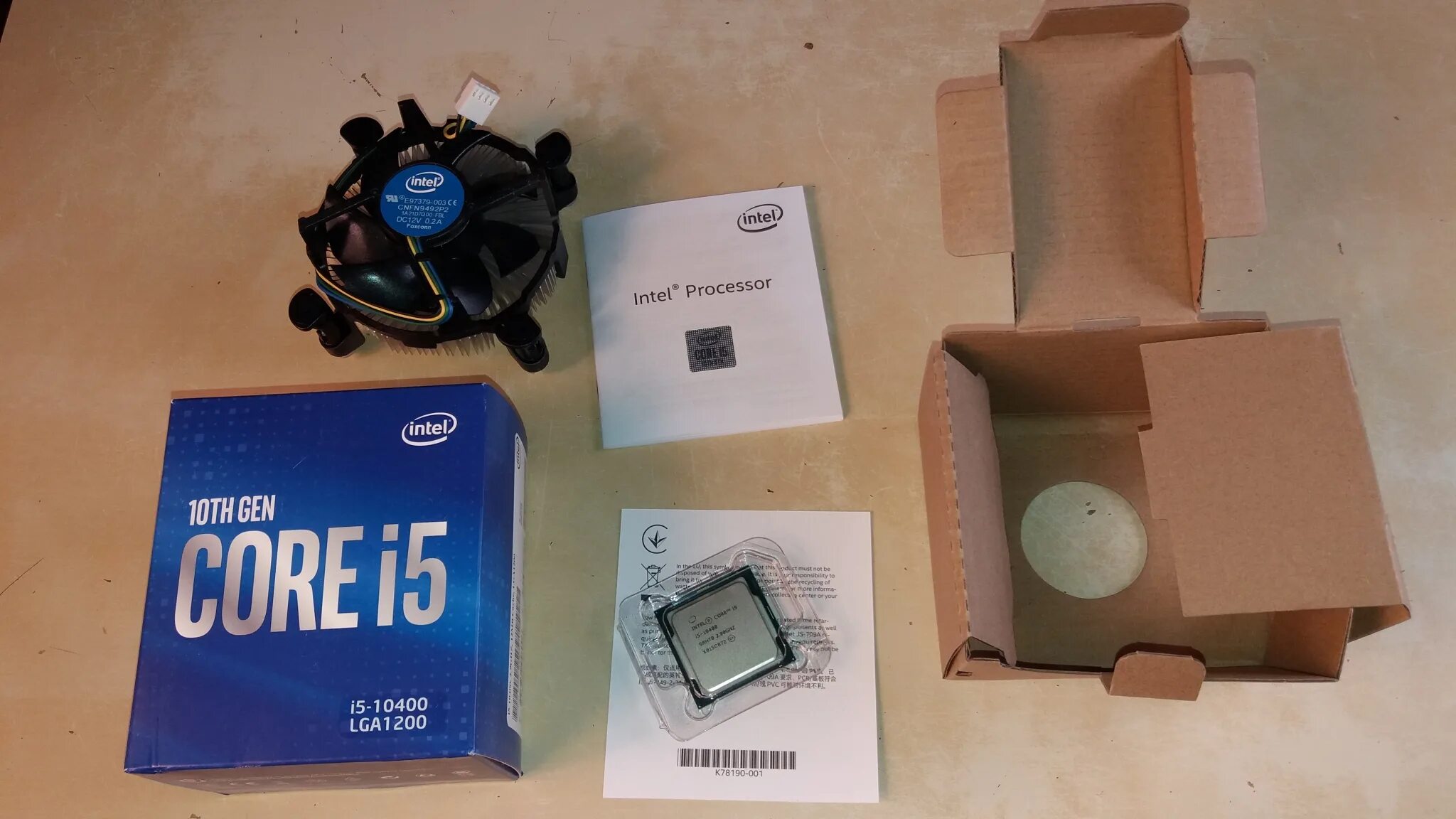 Кулер для 10400f. Процессор Intel Core i5-10400f OEM. Процессор Intel Core i5-10400f Box. Процессор Intel Core i5 10400 LGA 1200 Box. Процессор Intel Core i5 Comet Lake i5-10400f OEM.