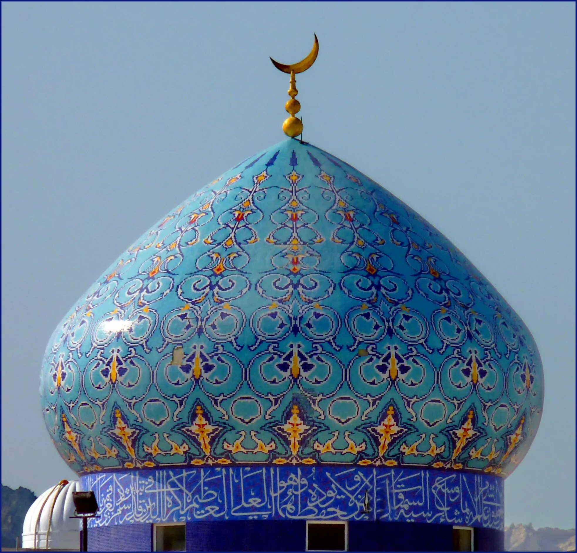 Чем украшают мечети. Мечеть Хидир-Бек купол. Купола исламской архитектур.
