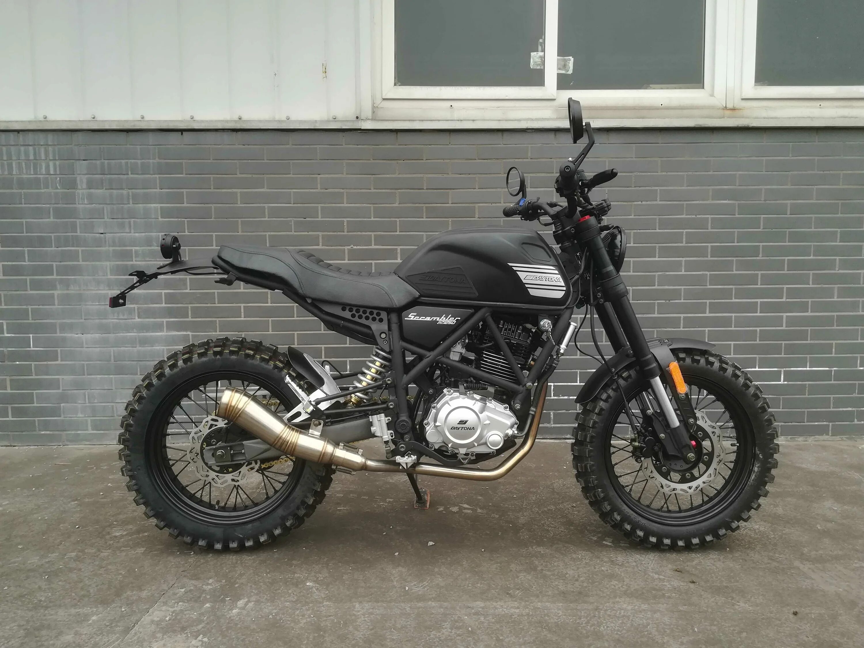 Fuego scrambler. Скремблер 250. мотоцикл fuego scrambler 250. геон скремблер 250. геон скрамблер 250сс.