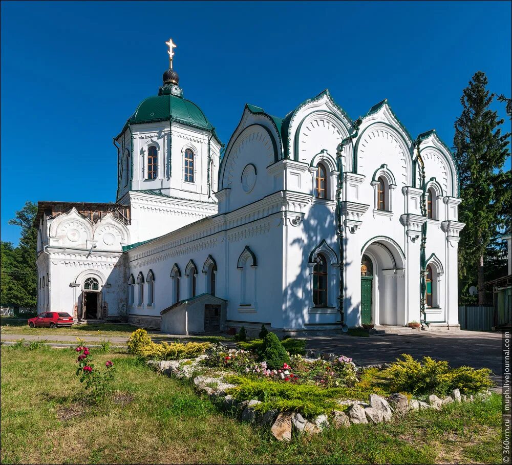 Воронежская область святая. Толшевский Спасо-Преображенский монастырь. Воронежский заповедник Толшевский монастырь. Спасо Преображенский монастырь Воронеж. Толшевский Спасо-Преображенский монастырь в Воронеже.