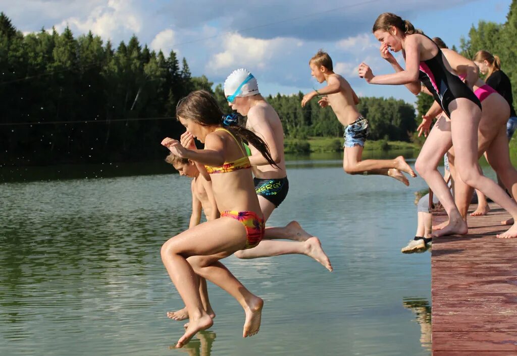 детский лагерь. детский лагерь первый отряд. первый отряд лагерь. лагерь панда кэмп. лагерь синезёрки 2022.