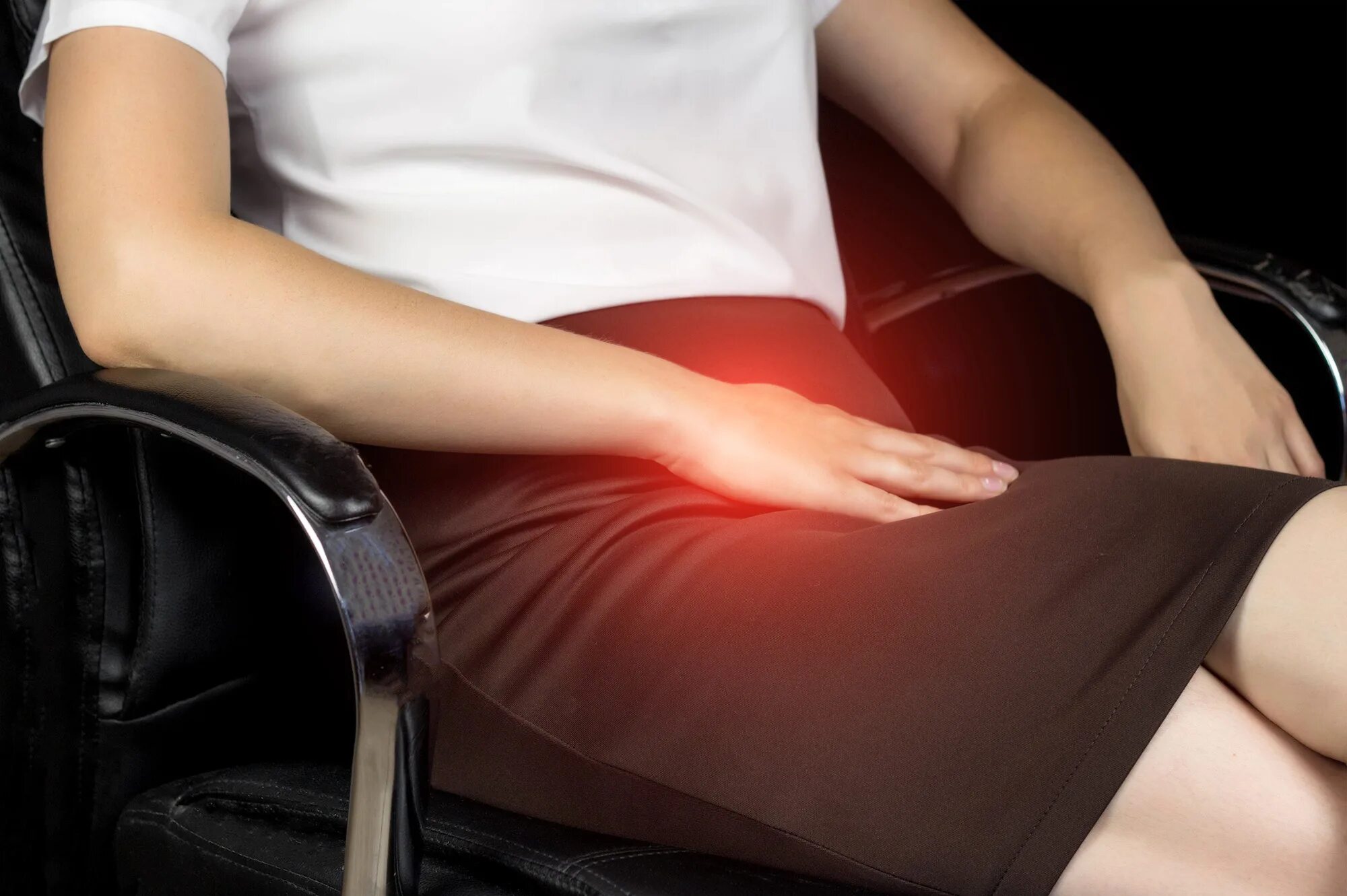 Женские заболевания. Прикрывает интимные места. Боль в паху у девочки. Недержание мочи сток фото. Боль в паху у девочки.