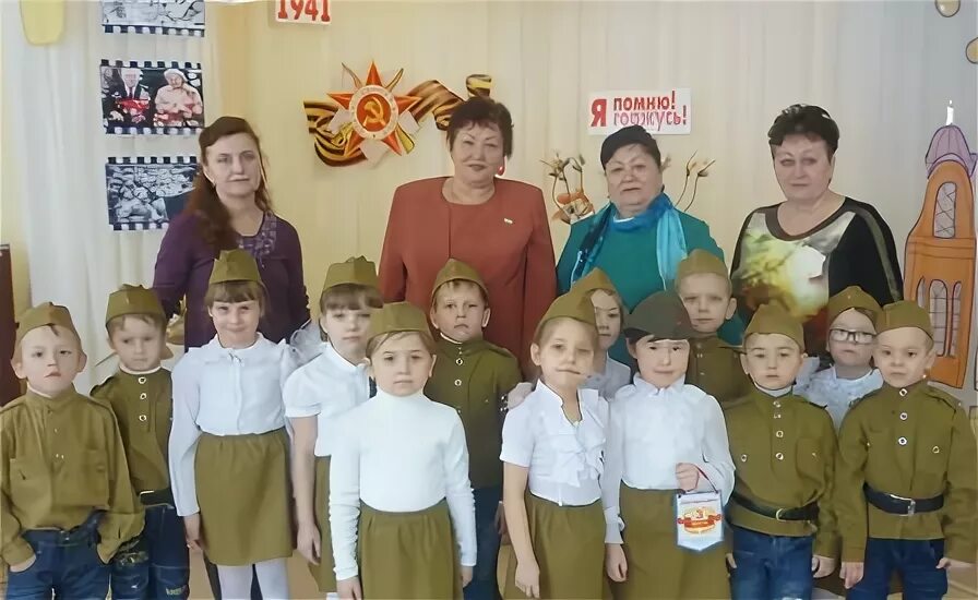 Кафе на менделеева ленинск-кузнецкий. Кузнецк пензенская область ул. Кузнецкая 21 псков. Псков ул кузнецкая д6. Улица кузнецкая 13 псков.