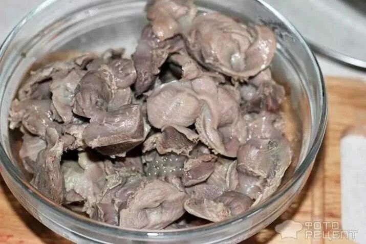 Вареные куриные желудки