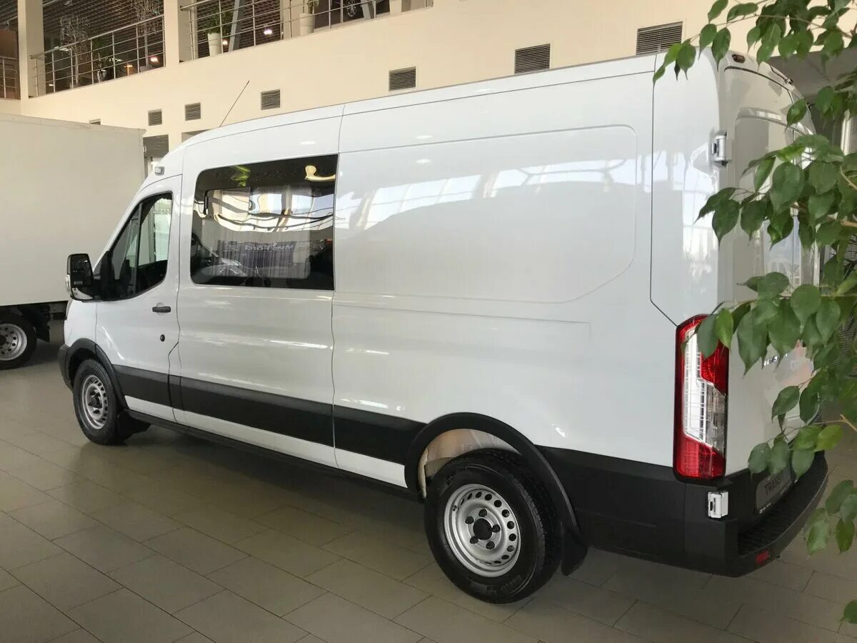 Форд грузопассажирский купить бу. Ford Transit Грузопассажирский. Ford Transit Грузопассажирский фургон. Ford Transit белый. Форд Транзит Грузопассажирский новый.