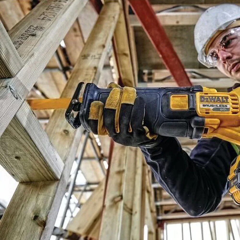 Сабельная пила dewalt аккумуляторная. Сабельная пила DEWALT dcs389. Сабельная пила девольт 389. Сабельная пила DEWALT FLEXVOLT. Сабельная пила DEWALT 54.