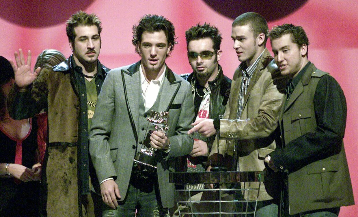 Justin timberlake no angels. NSYNC группа 2000. Джастин Тимберлейк n'sync. Тимберлейк NSYNC. N sync Тимберлейк.