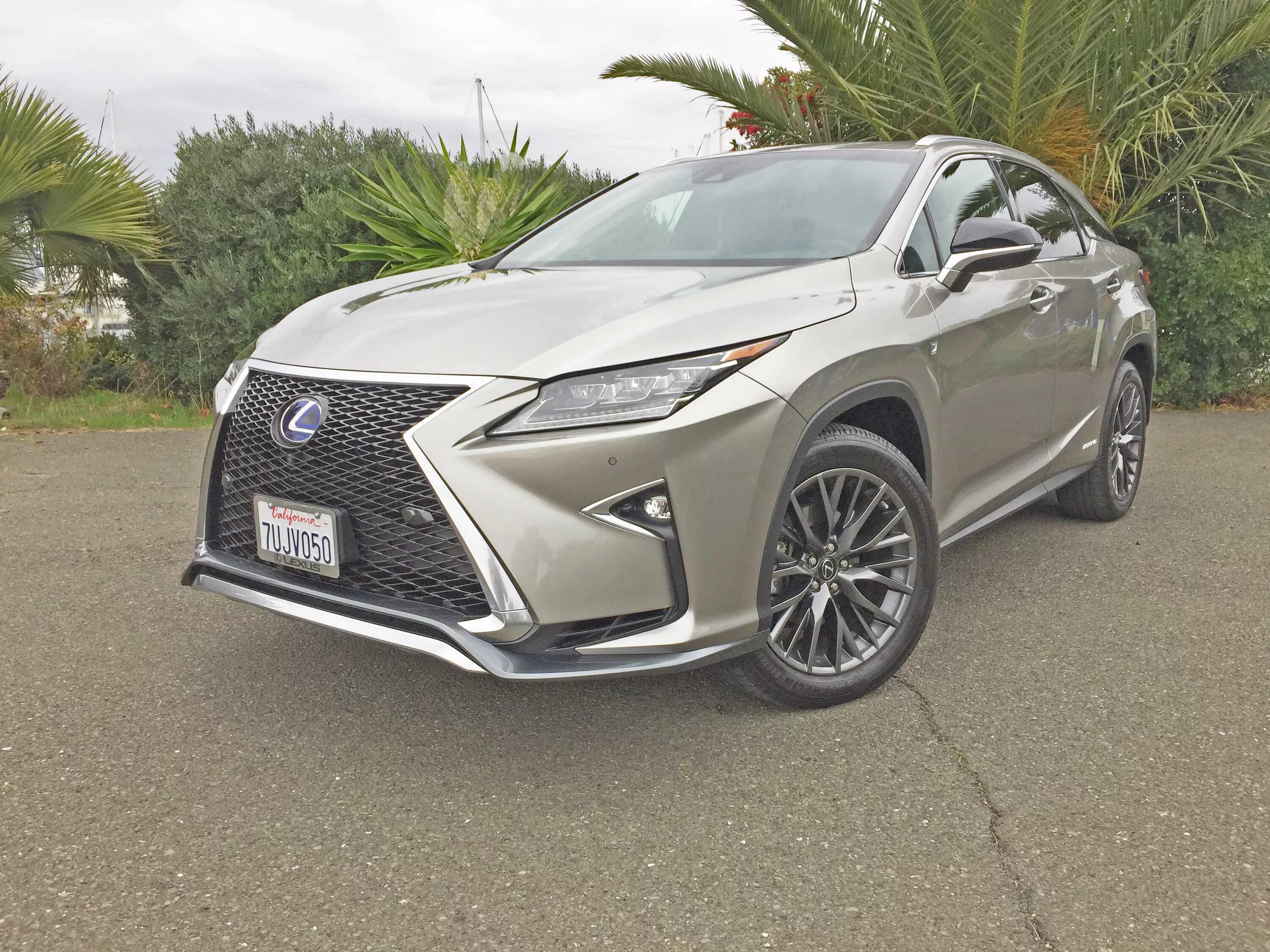 Lexus rx450h f Sport. Лексус РХ 450h. Lexus RX 450. Lexus RX 450 F Sport.