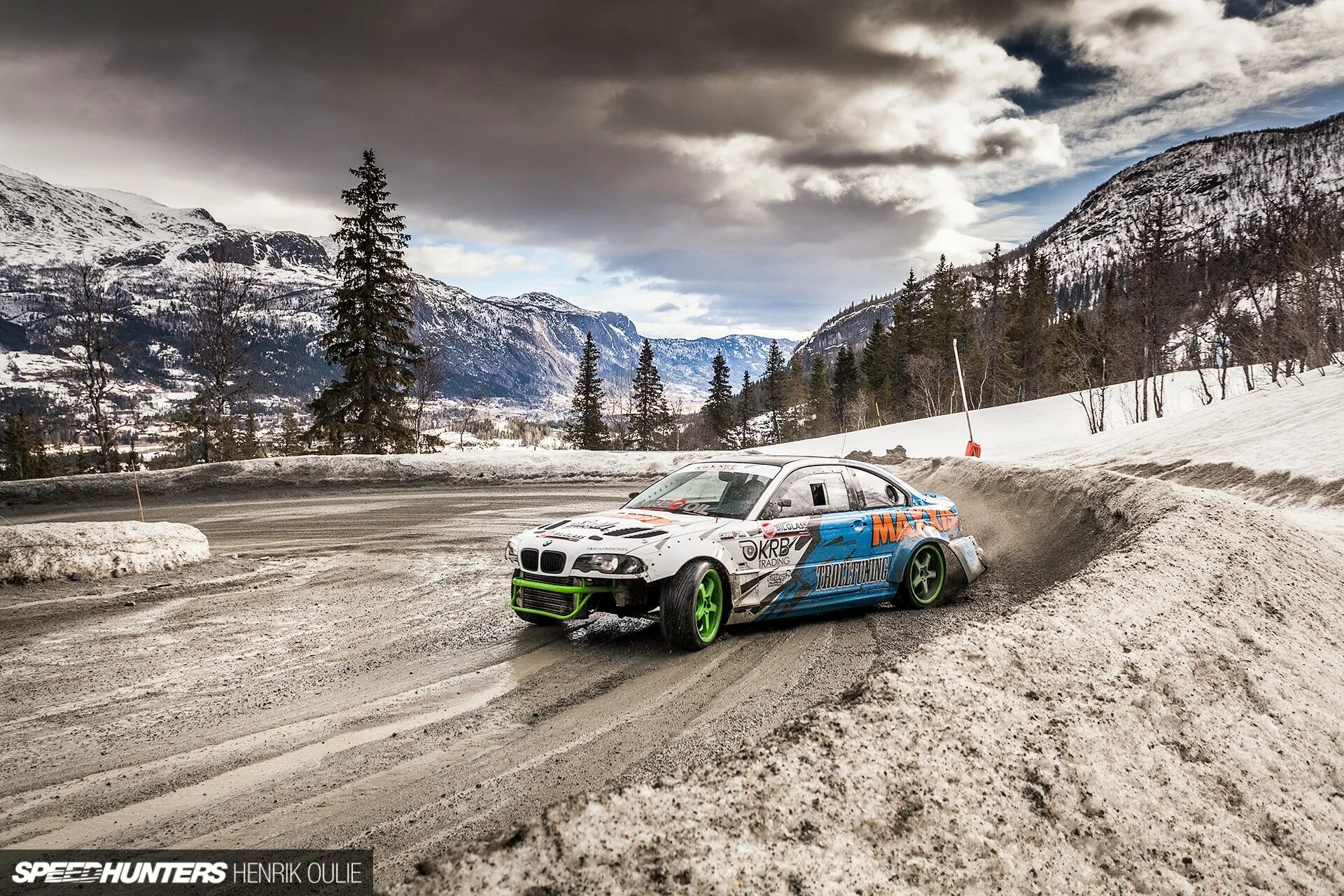 Drifting snow. BMW e46 ралли. BMW m3 Rally. BMW m3 дрифт. E46 Rally.