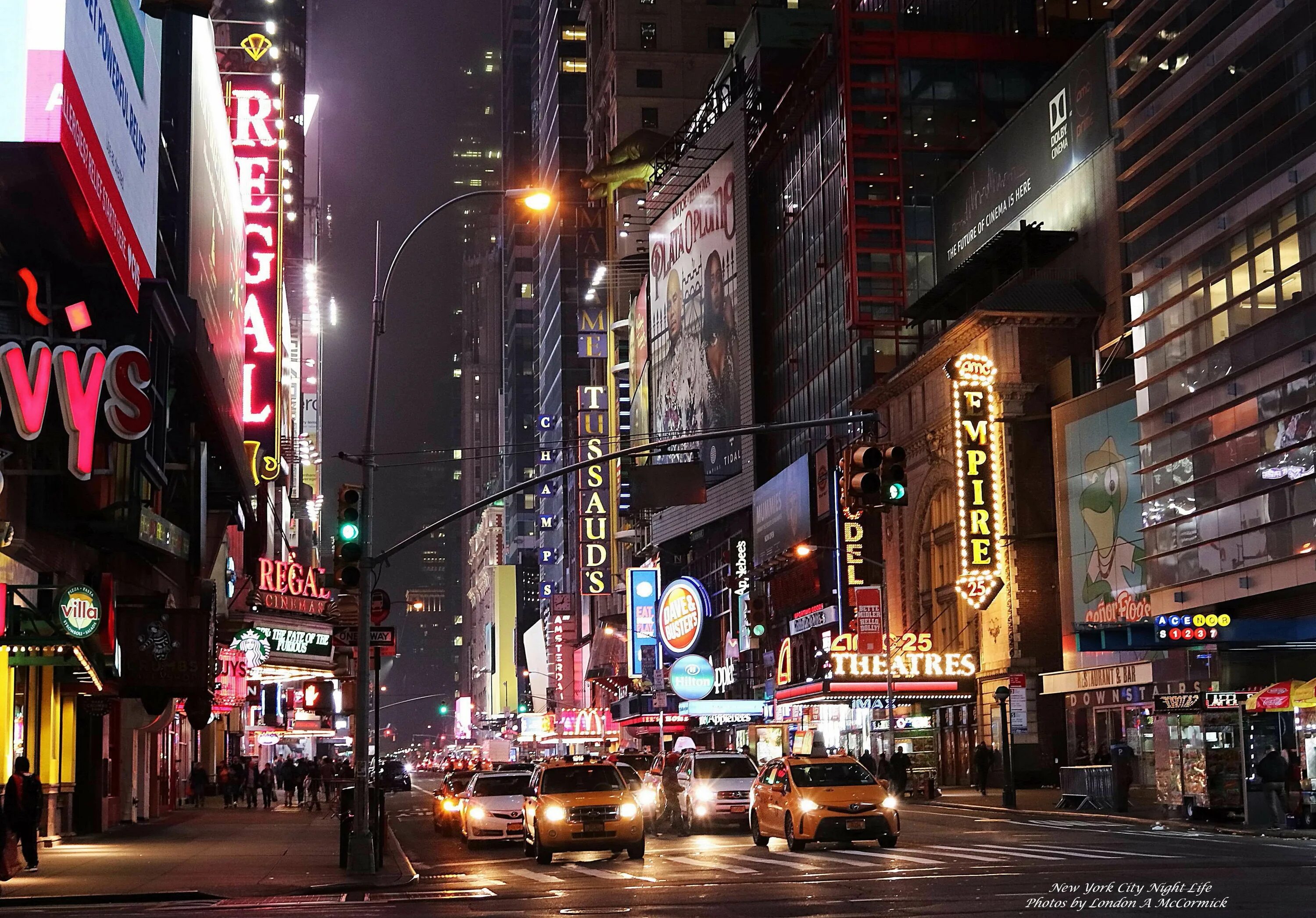 Нью Йорк Найт стрит. Ночные улицы Нью-Йорка. Нью-Йорк улицы ночью. Нью Йорк ночью Главная улица.