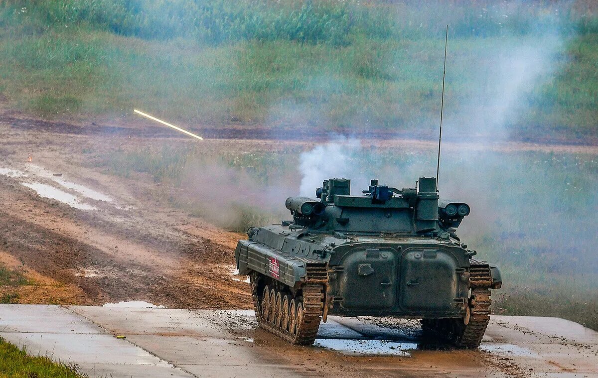 Комплекс бережок. БМП-2м Бережок. БМП 2 Бережок. БМП-2м с боевым модулем "Бережок". БМП-2м с модулем Бережок.