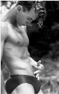 Vladimir Barbu Bulge - kanotie.com.