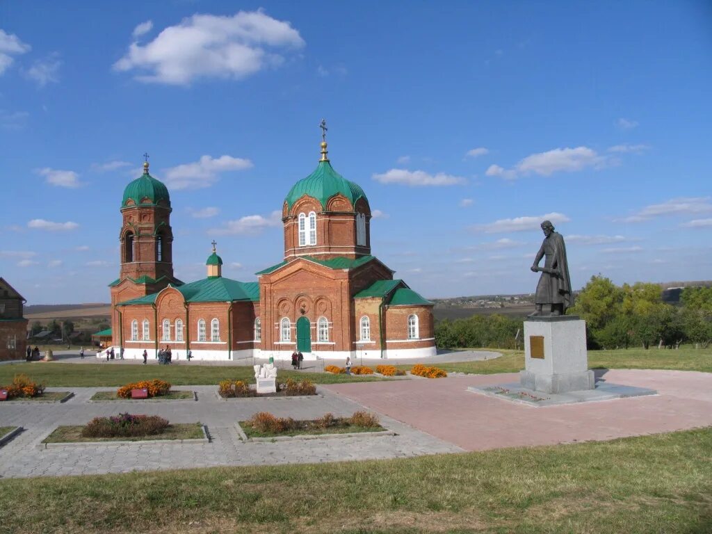 Погода монастырщина воронежской области. Монастырщина Куликово поле. Куликово поле Монастырщина музей. Музей Куликово поле село Монастырщина. Куликово поле село Монастырщина храм Рождества.