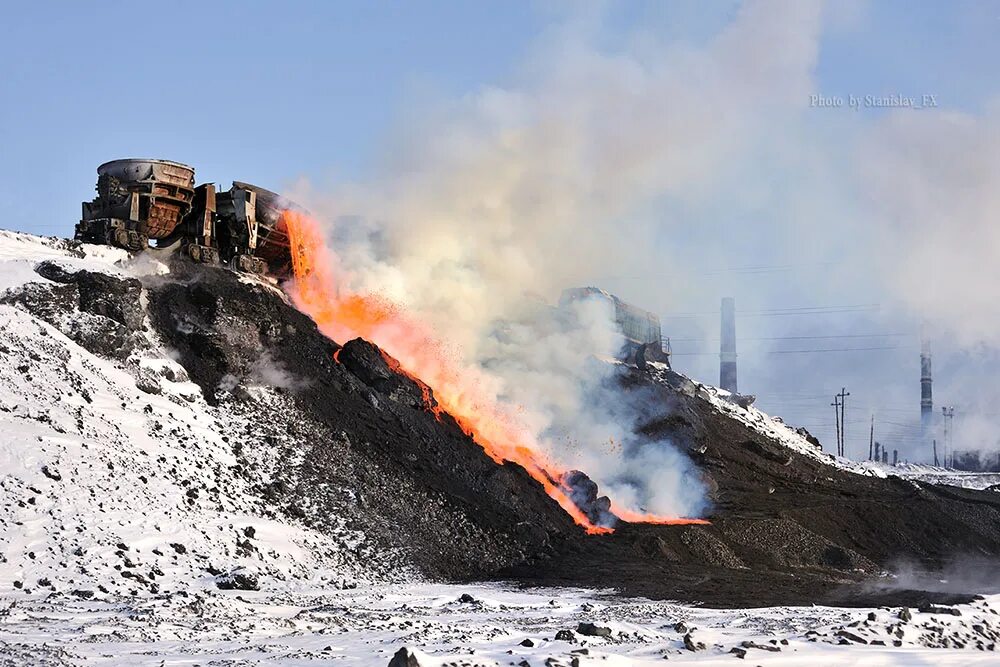 металлургические шлаковые отвалы нлмк. шредер перерабатывающий металлокорд. металлургические шлаковые отвалы нлмк. шлакоотвал норильск медный завод. новокузнецкий металлургический комбинат.