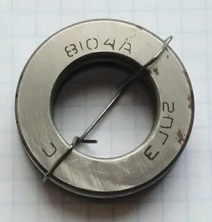 Подшипник 8104