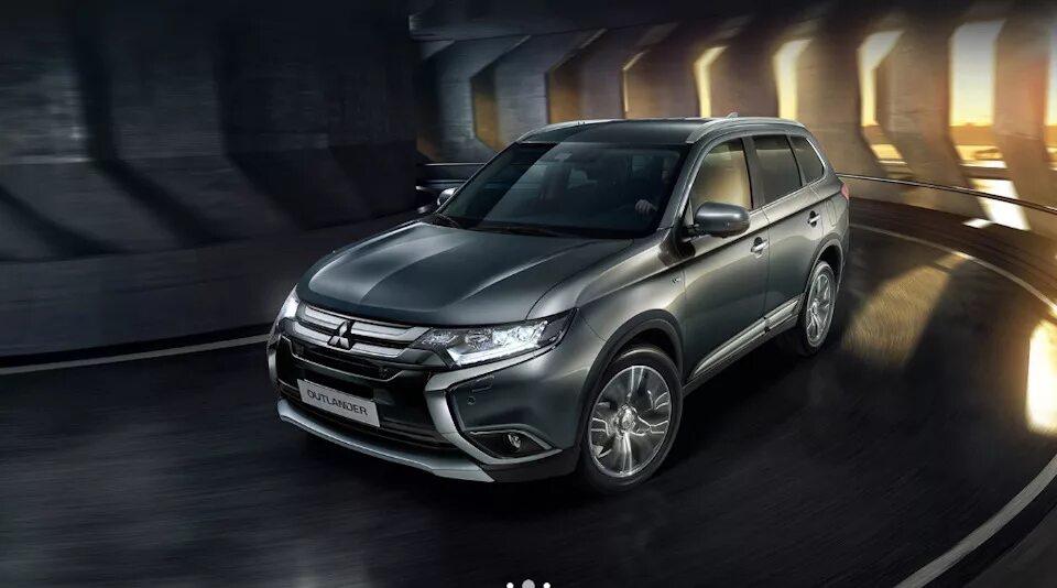 Mitsubishi outlander gt. Митсубиси аутлендер gt 2020. Митсубиси аутлендер gt. Mitsubishi outlander gt. Фото мицубиси аутлендер и мерседес.