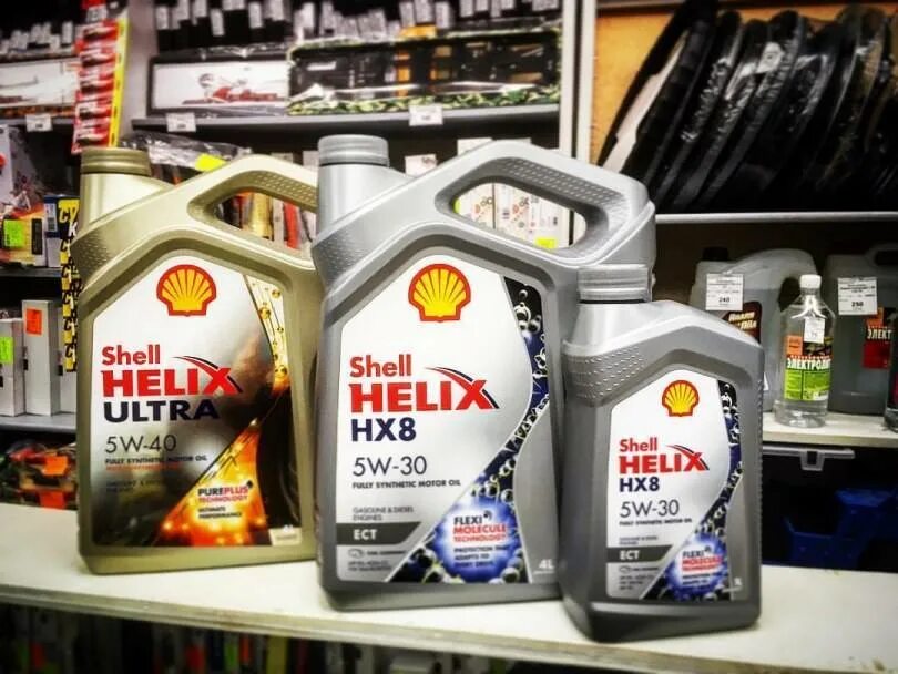 Лучшие масла shell. Shell Helix Ultra hx8 5w40. Масло Шелл Хеликс ультра hx8 5w40. Масло моторное Shell 550046268. Разновидности автомасла Шелл Хеликс ультра 5w40.