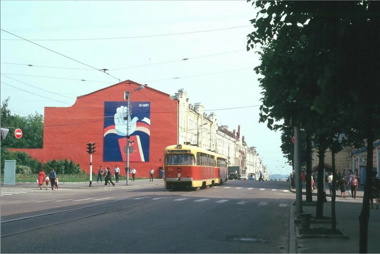 Смоленск улица большая Советская 1980. Трамвай Смоленск 80-е годы. Смоленск улица большая Советская 1990. Смоленск СССР.