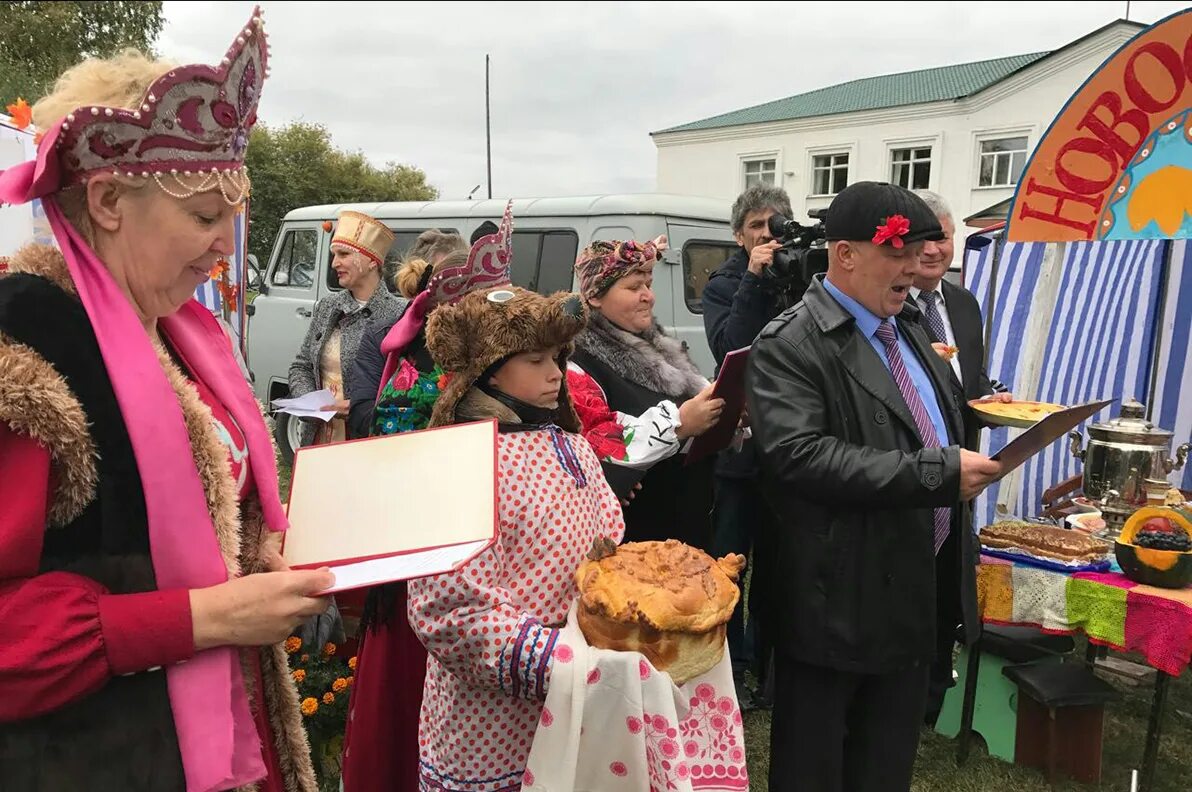 Екатериновского муниципального района саратовской области. Новоселовка Саратовская область Екатериновский район. Андреевка Саратовская область Екатериновский район. Село Бакуры Екатериновского района Саратовской области.