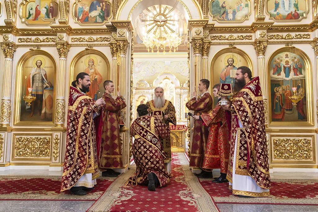 предтеченский храм в бору лонгина. покров пресвятой богородицы служба в храме. храм пресвятой богородицы средняя ахтуба иоанн симора. храм покрова пресвятой богородицы тольятти. настоятель храма в покровском стрешнево.