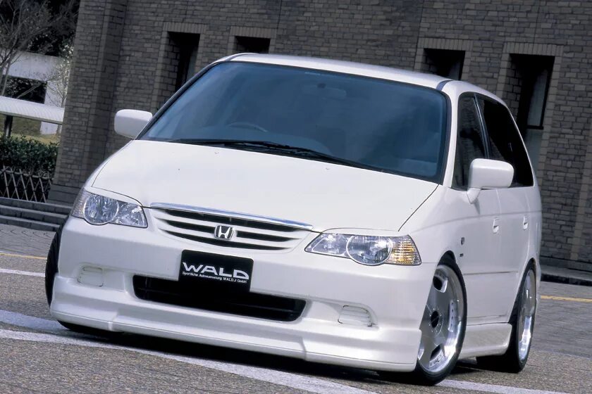 Honda Odyssey ra6. Обвес Хонда Одиссей ra6. Хонда Одиссей 2002 обвес. Honda Odyssey 2001 Tuning.