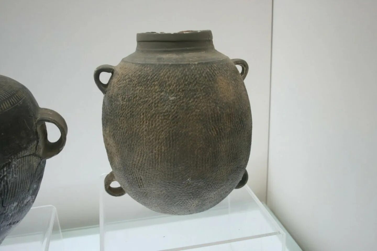Сию китай. Xia Dynasty. Культура Эрлитоу Китай. Юй Династия ся. Сосуд времени.