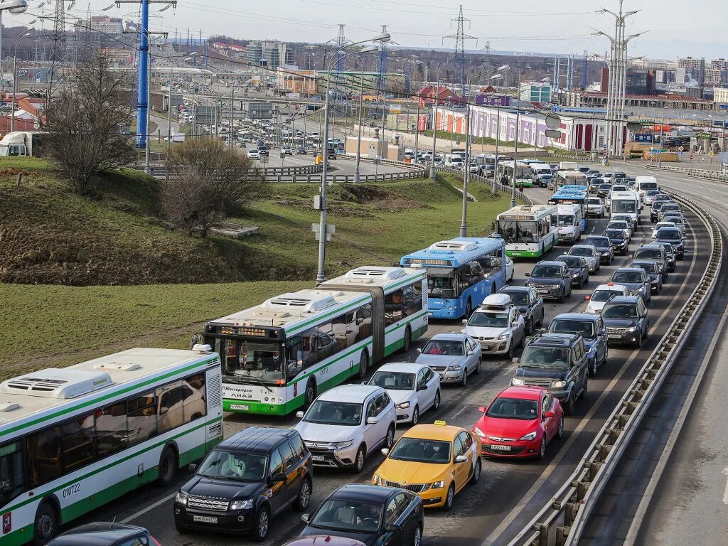 Роль железной дороги. Транспортная логистика. Общественный трансопр. Российские транспортные системы. Москва дорога.