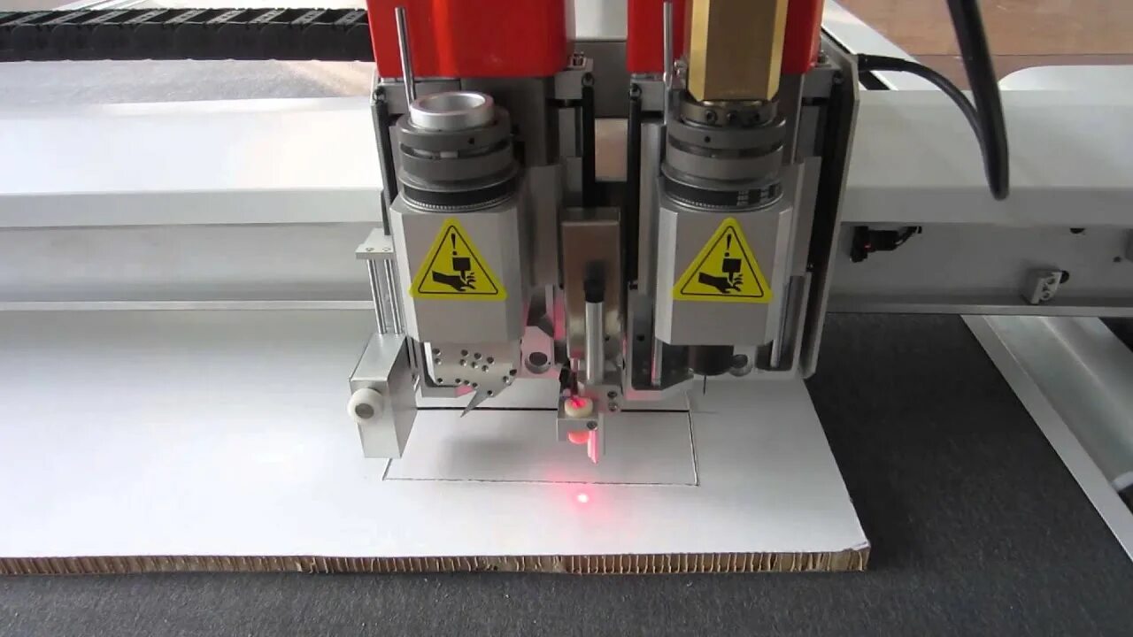 Automatic cutting. IECHO плоттер. Режущий плоттер SMARTCUT v60. IECHO Cutting. Планшетный режущий плоттер PROFICUT.