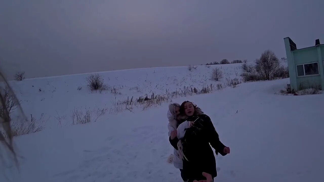 Нова видео про макса ващенко. Настя макарова макс ващенко. настя из канала макс ващенко. настя с канала макс ващенко.