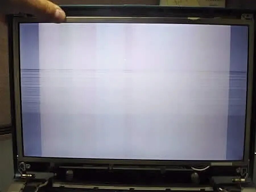 Экран матрица CTV 1515. Белые полоски на мониторе. Горизонтальные полосы на экране монитора. Горизонтальные полосы на экране телевизора. Основная часть экрана