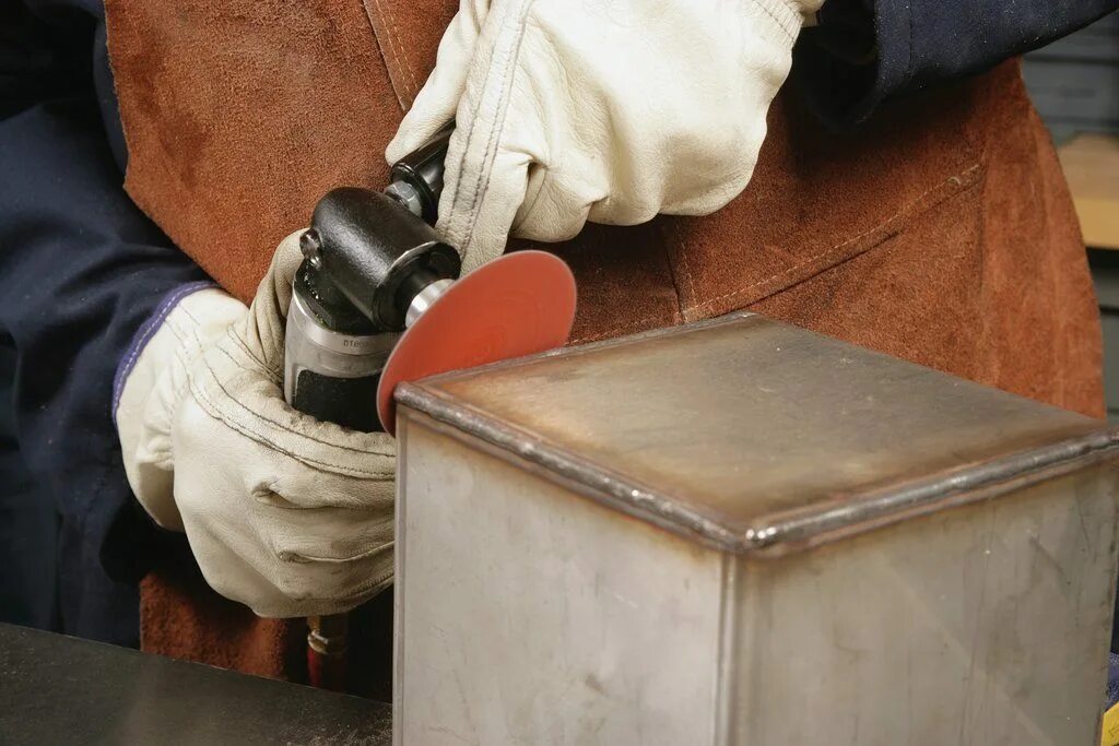 Зачистка сварки. Зачистка швов после сварки болгаркой. Xf885 vsm ceramics. Зачистка швов после сварки. Зачистка швов нержавейки после сварки.