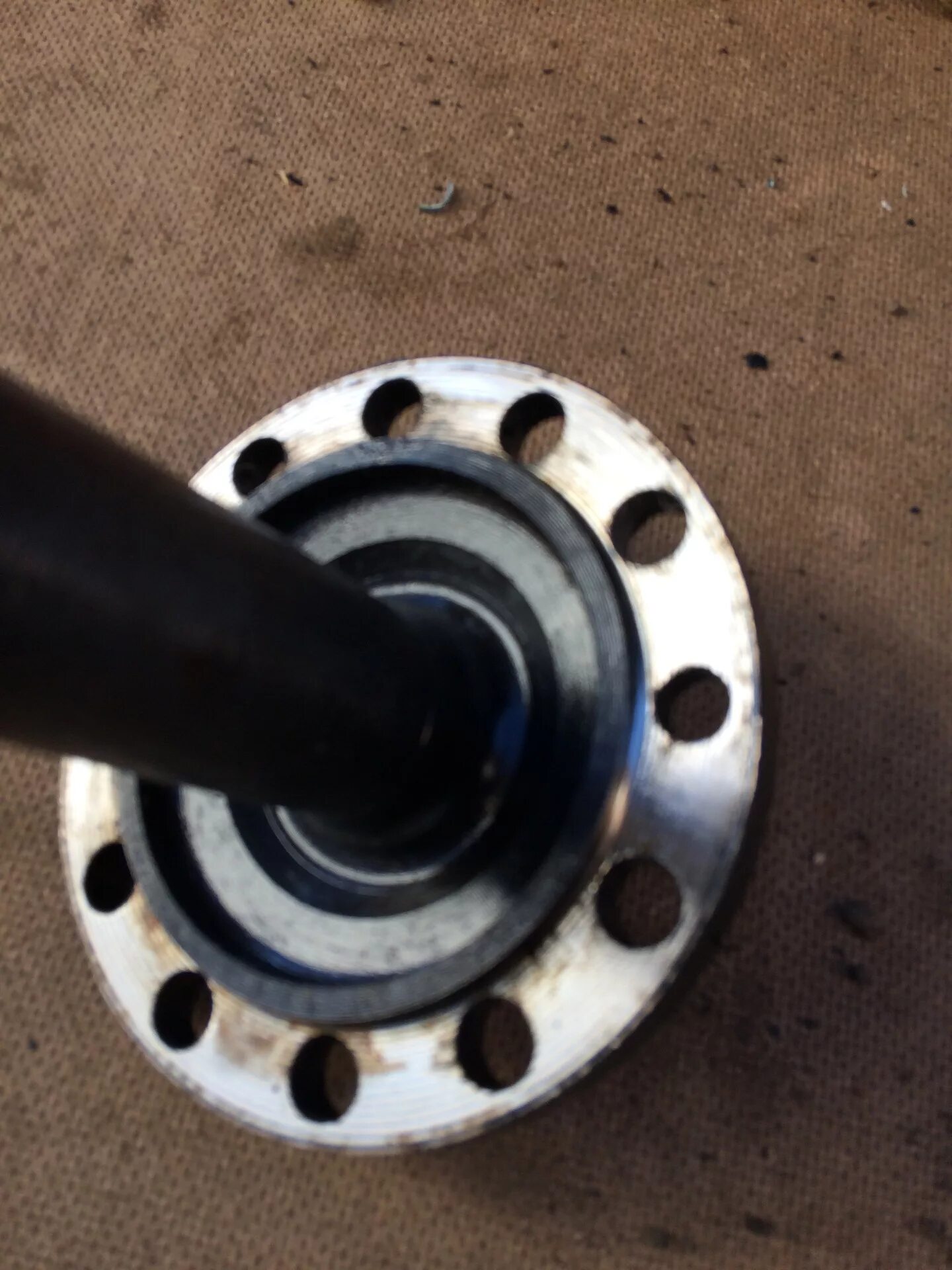 Задняя полуось ступицы калина 2. Ось для легкового прицепа из буровой трубы и ступицы ваз 2109. Полуоси усиленные ваз 2101-07 "avt". Ступица полуось. Ступица полуось.