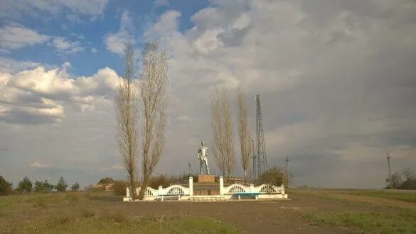 Поселок нижняя Крынка. Село Крынка Донецкая область. Поселок нижняя Крынка Макеевка. Степано Крынка. Крынки херсонская область бои