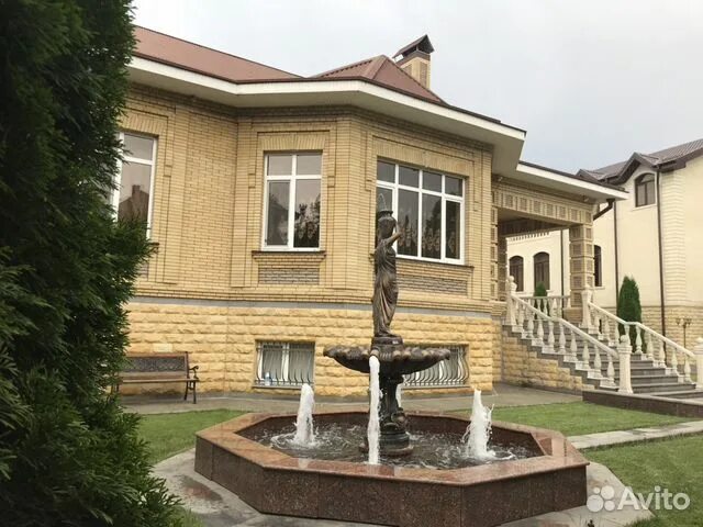 Дом 355 м² на участке 8 сот. на продажу в Пятигорске Купить дом в Пятигорске Ави