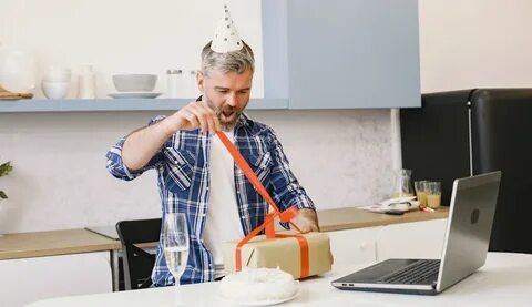 Что подарить мужчине на день рождения