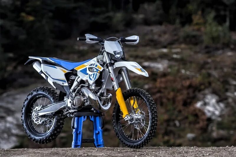 Хускварна те 300. Хускварна те 300. Husqvarna te300 rockstar edition. Husqvarna te 300 pro 2024. Хускварна те 300.